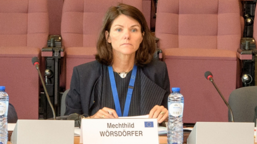 Ủy ban châu Âu đảm bảo tiếp tục hỗ trợ cho ngành năng lượng Ukraine