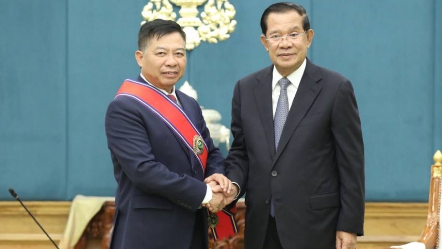 Ông Hun Sen tiếp Đại sứ Việt Nam ở Campuchia đến chào từ biệt