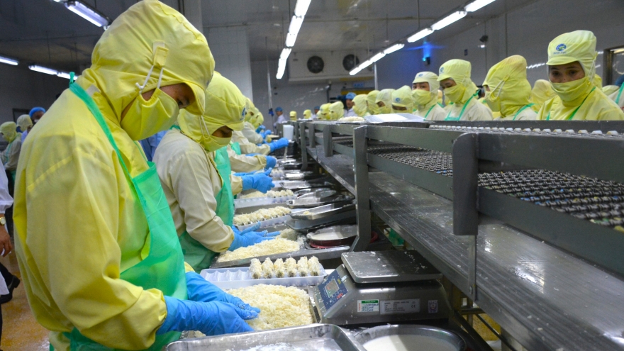 Chính phủ ban hành Nghị định về kiểm soát thương mại chiến lược