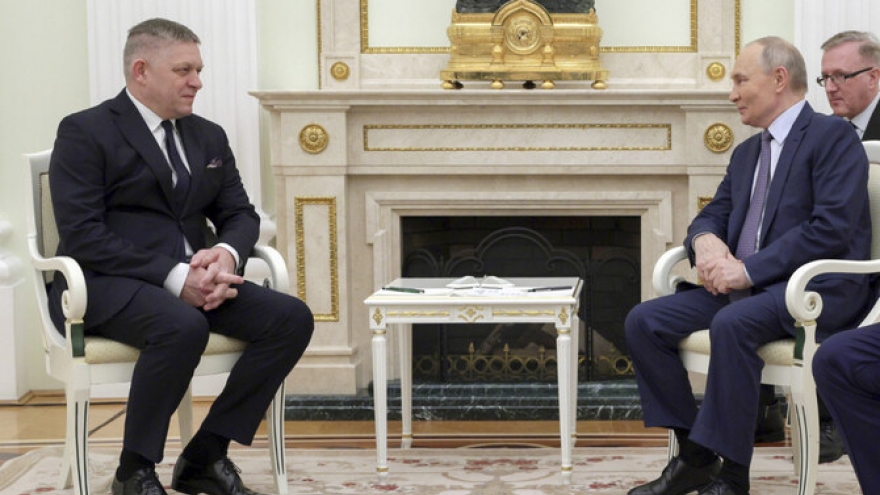 Thủ tướng Slovakia thăm Nga, thảo luận vấn đề cung cấp khí đốt tự nhiên