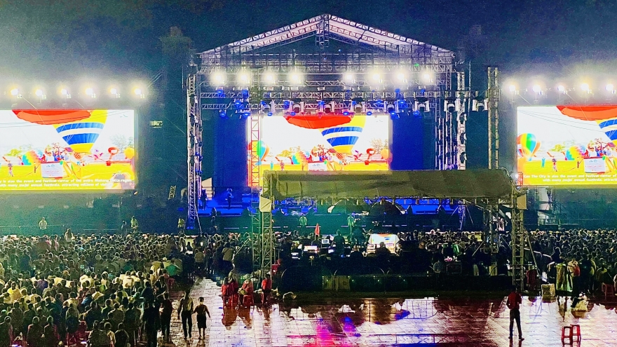 Sự kiện tôn giáo ngoài trời quy mô lớn mừng Giáng sinh tại Cần Thơ