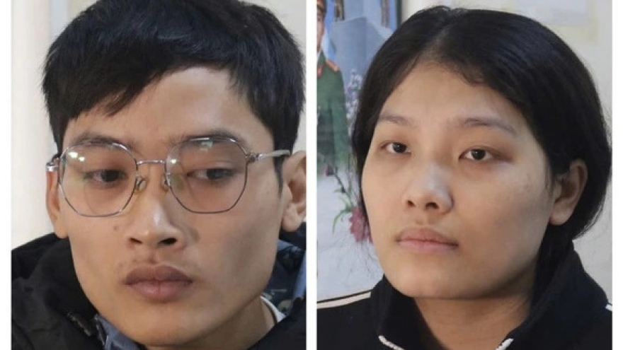 Dùng clip nhạy cảm để tống tiền bạn gái