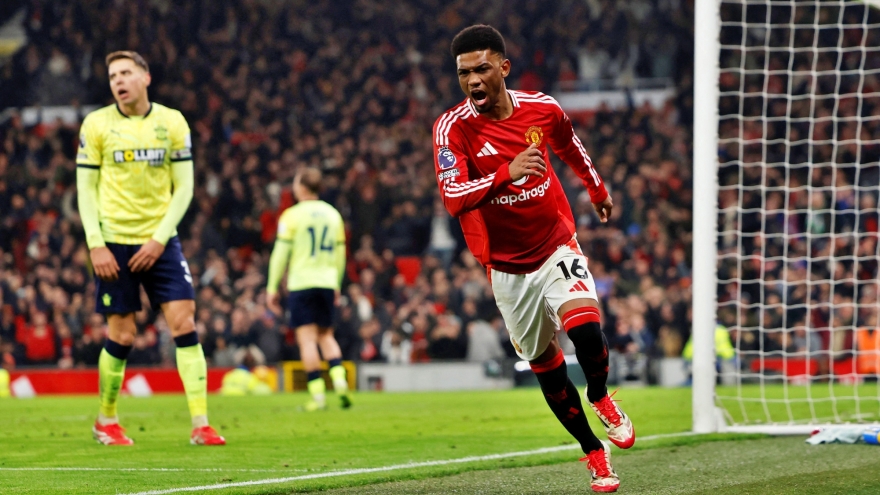 Kết quả Ngoại hạng Anh hôm nay 17/1: Diallo ghi hat-trick, MU ngược dòng cảm xúc