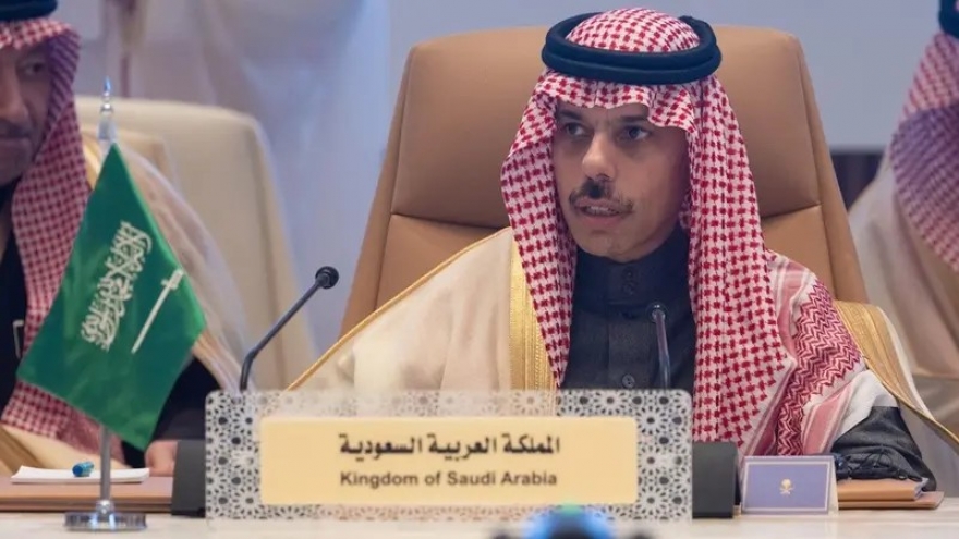 Các nhà ngoại giao tại Saudi Arabia kêu gọi dỡ bỏ lệnh trừng phạt đối với Syria