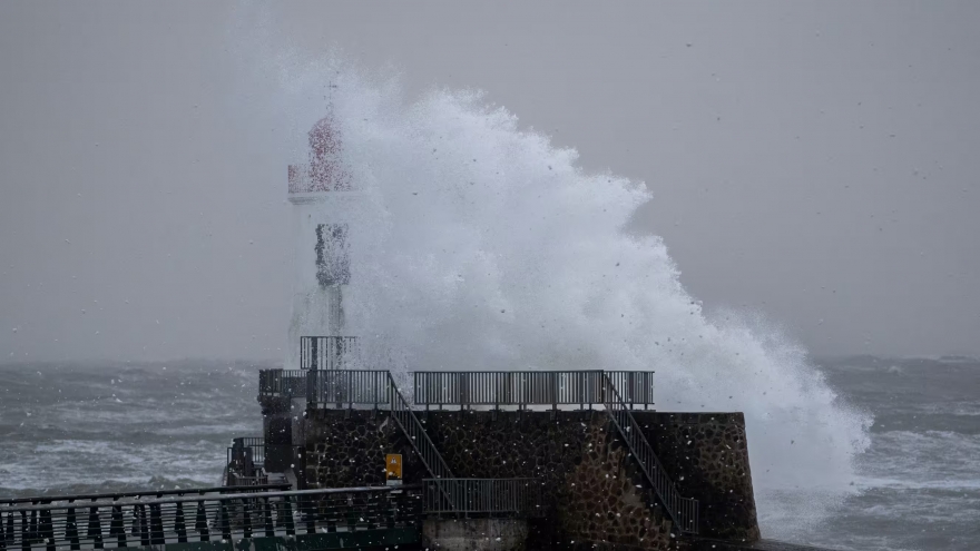 Anh và Pháp sẽ bị ảnh hưởng trực tiếp bởi cơn bão Éowyn