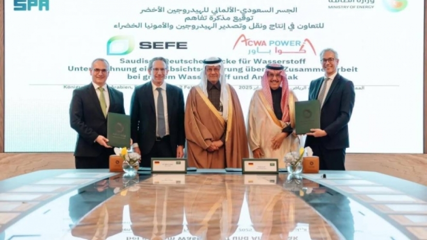 Saudi Arabia và Đức hợp tác để cung cấp hydro xanh cho châu Âu