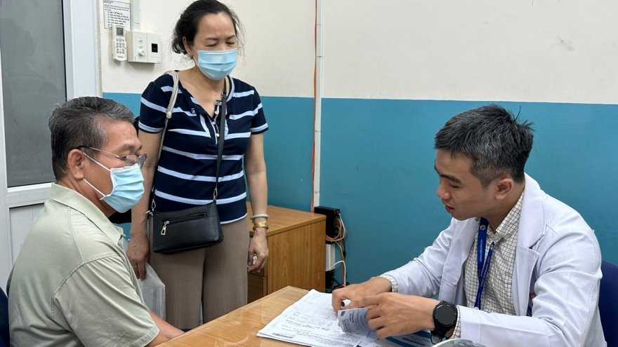 Bệnh nhân ung thư thận giai đoạn cuối hồi phục ngoạn mục nhờ kết hợp đa mô thức