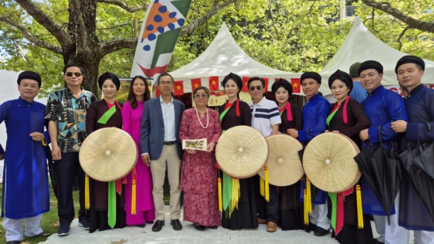 Quan họ Bắc Ninh và tranh Đông Hồ được giới thiệu tại Lễ hội đa văn hóa Canberra