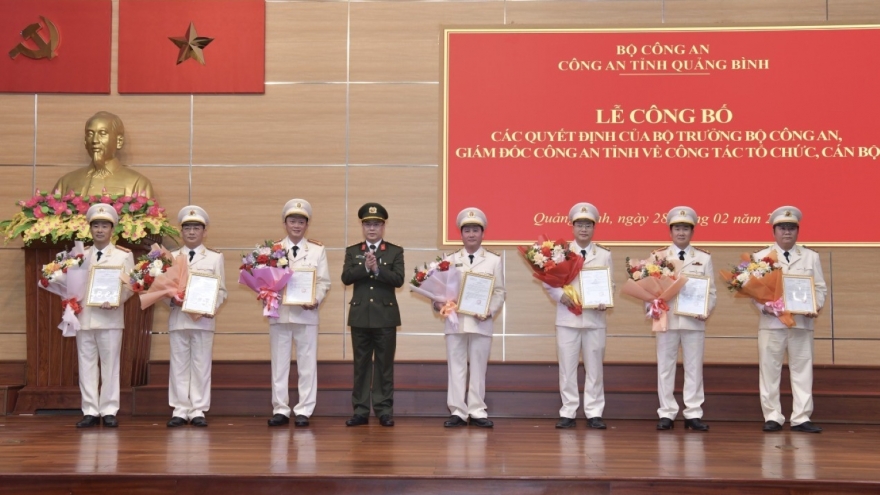 Công an tỉnh Quảng Bình công bố quyết định giải thể công an cấp huyện