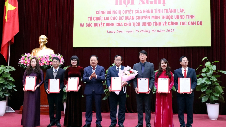 Lạng Sơn: Công bố Nghị quyết thành lập các sở và công tác cán bộ