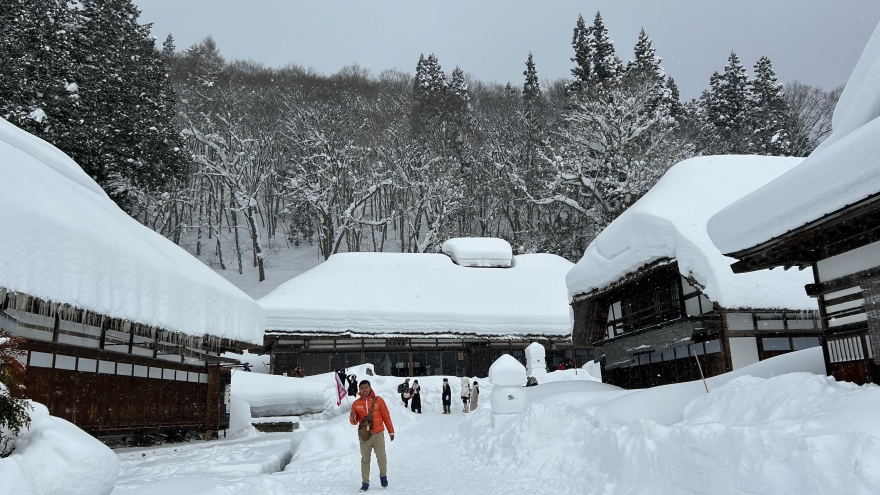 Nhật Bản lại đón đợt tuyết rơi dày mới, hàng loạt cảnh báo được ban bố