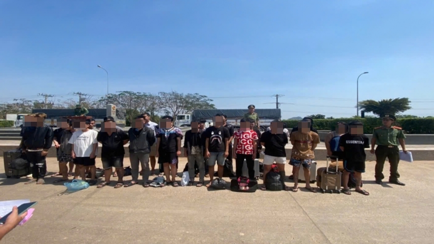 Tiếp nhận 24 người bị lừa sang Campuchia làm việc nhẹ, lương cao