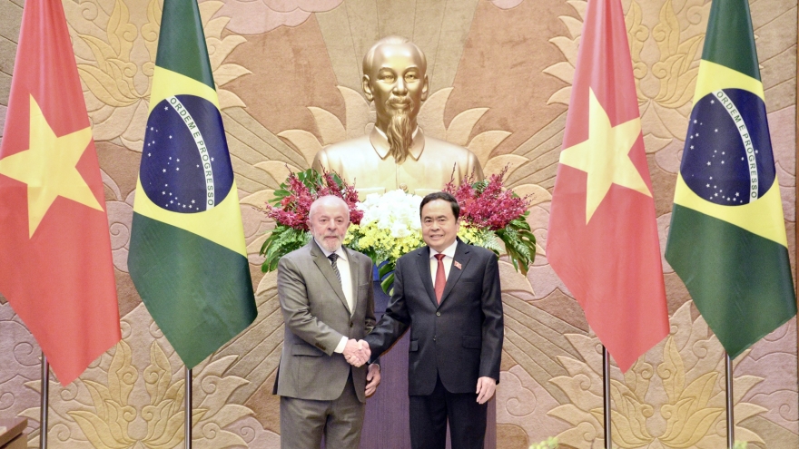 Chủ tịch Quốc hội Trần Thanh Mẫn hội kiến Tổng thống Brazil