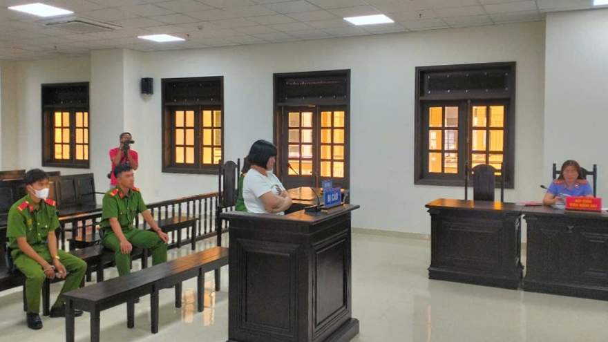 Người phụ nữ mua bán trái phép chất ma túy bị phạt 20 năm tù