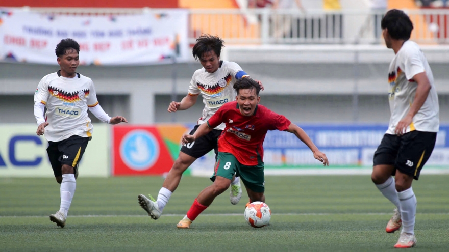 Giải bóng đá sinh viên quốc tế: Đại học Tôn Đức Thắng thua ngược trong trận ra quân