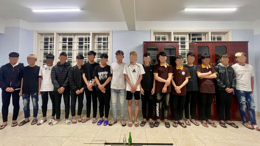 Triệu tập hàng chục thanh thiếu niên gây rối trật tự công cộng
