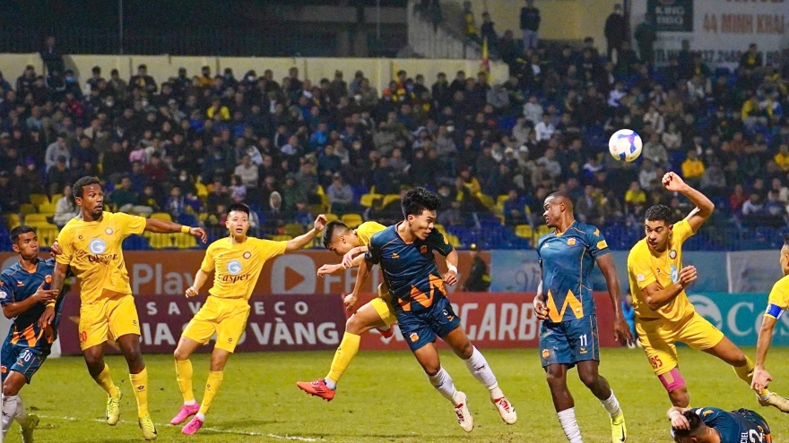Đội hình tiêu biểu vòng 16 V-League 2024/2025: Dấu ấn HAGL