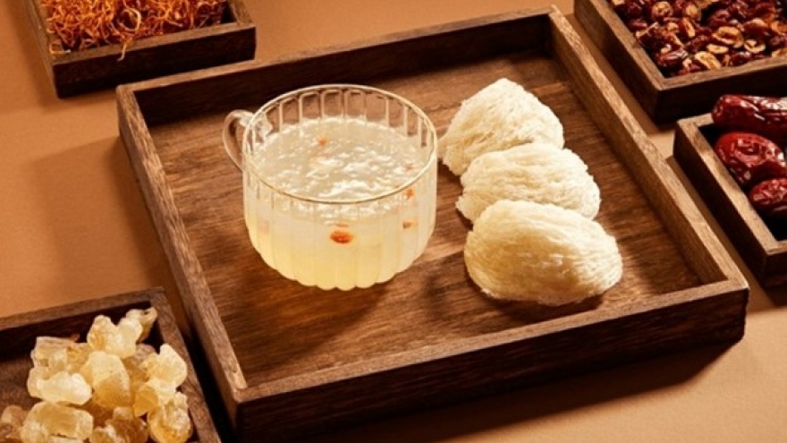 Những người này có tiền cũng không nên mua tổ yến, ăn vào chẳng khác gì tự hại mình