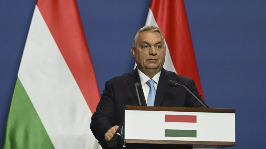 Hungary lên án EU kêu gọi người dân tích trữ thực phẩm vì nguy cơ chiến tranh