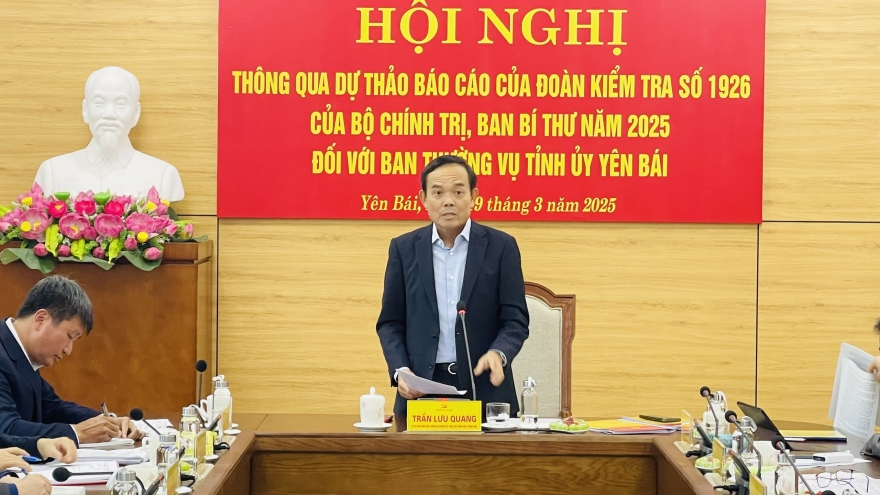 "Đề nghị Yên Bái đẩy mạnh sắp xếp bộ máy, tinh giản biên chế"