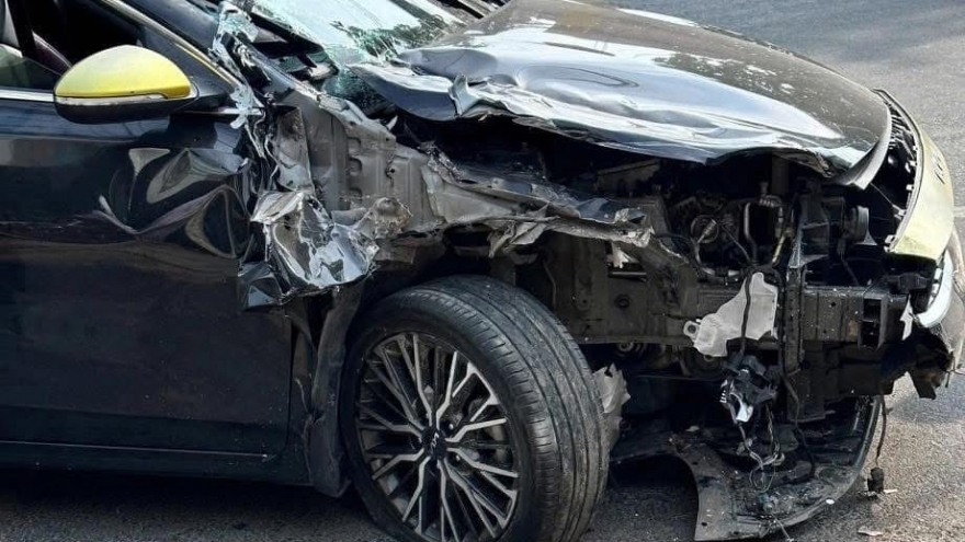 Tài xế ô tô gây tai nạn ở TP Vũng Tàu, nghi do say rượu bia