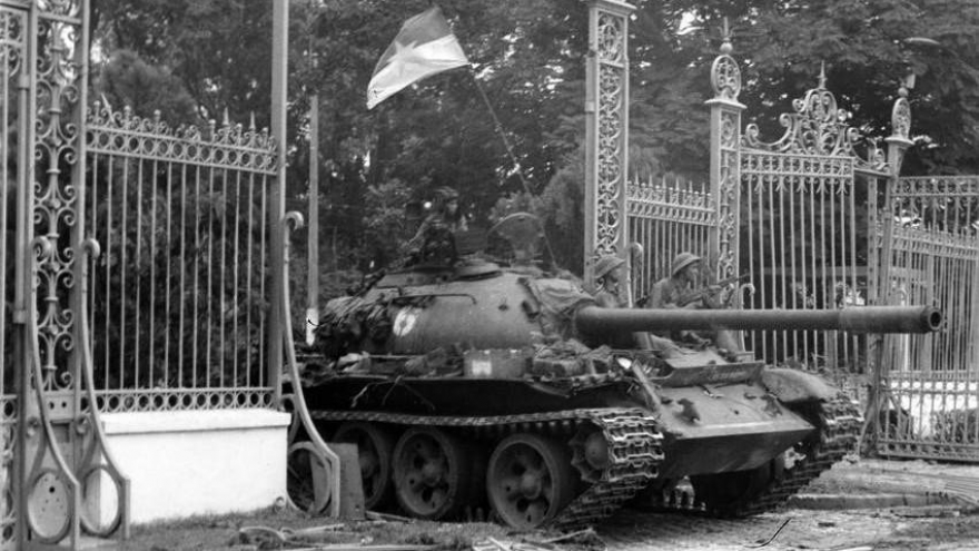 Trong Chiến dịch Hồ Chí Minh, các quân đoàn chủ lực như “thác đổ, triều dâng”