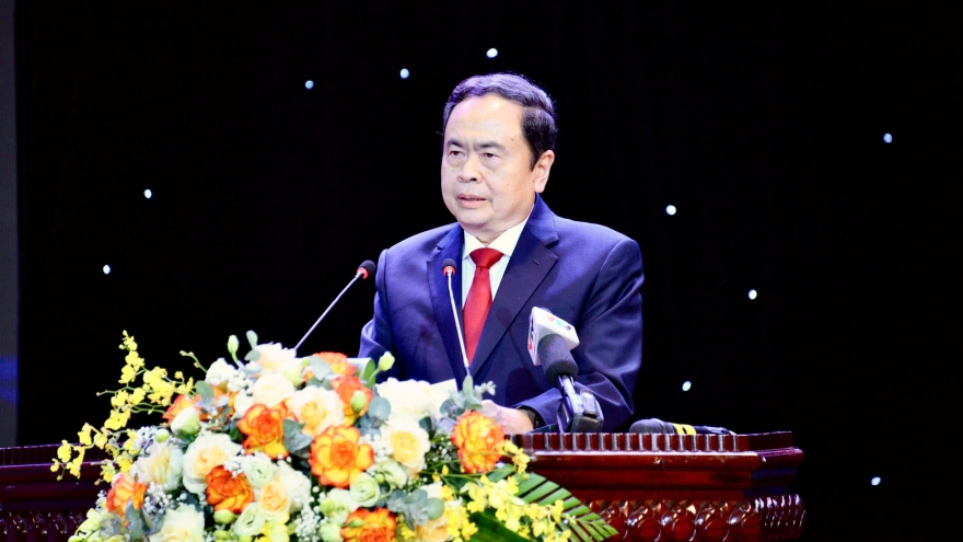 Chủ tịch Quốc hội: Tỉnh Bắc Ninh cần hỗ trợ doanh nghiệp chuyển đổi số