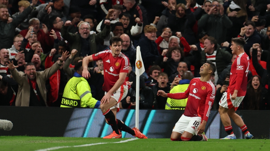 Kết quả Cúp C2 châu Âu: MU ngược dòng thắng Lyon theo kịch bản điên rồ