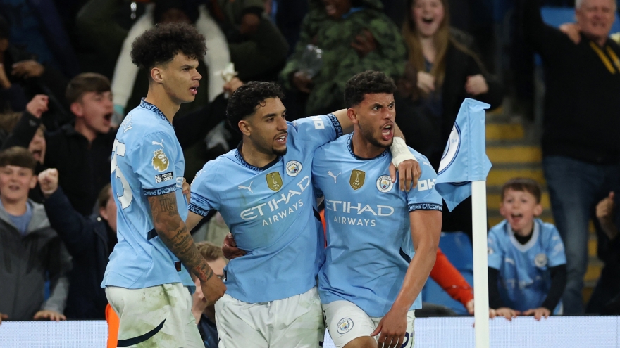 Kết quả Ngoại hạng Anh hôm nay 23/4: Man City bứt phá vào tốp 3