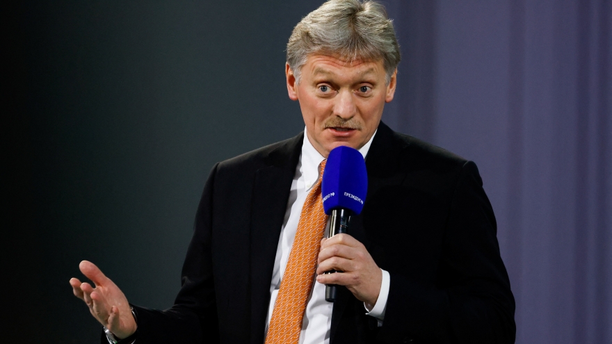 Nga nói Mỹ muốn hòa bình trong khi châu Âu chỉ muốn đối đầu