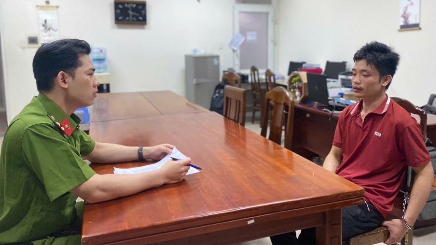 Vừa mãn hạn tù, đi cướp tài sản thì bị bắt