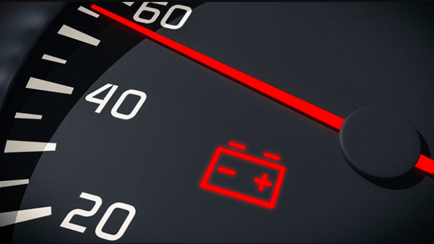 Dấu hiệu nhận biết cần thay thế ắc-quy ô tô khi “hết tuổi thọ”