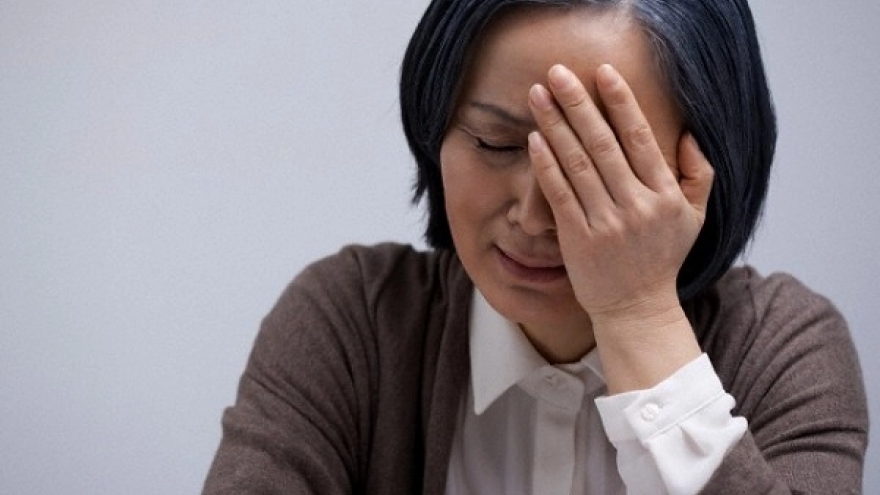 Con trai kết hôn được nửa năm nhưng cãi nhau liên tục vì lo vợ ngoại tình