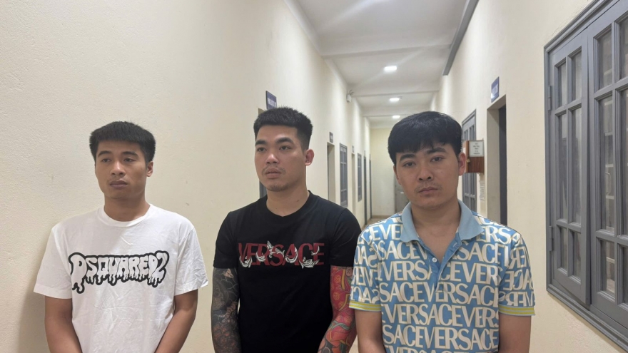 Bắt giữ 3 đối tượng lừa đảo chiếm đoạt tài sản trên không gian mạng