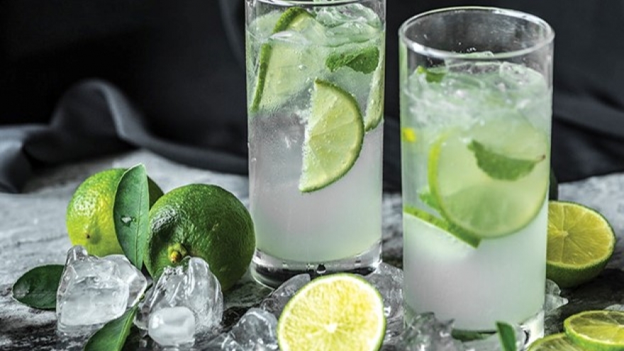 Uống nước chanh kiểu này, nhiều người "trả giá đắt" về sức khỏe mà không hay