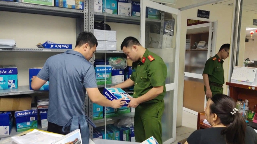 Nóng 24h: Phá đường dây làm "khống" hàng loạt giấy kiểm định