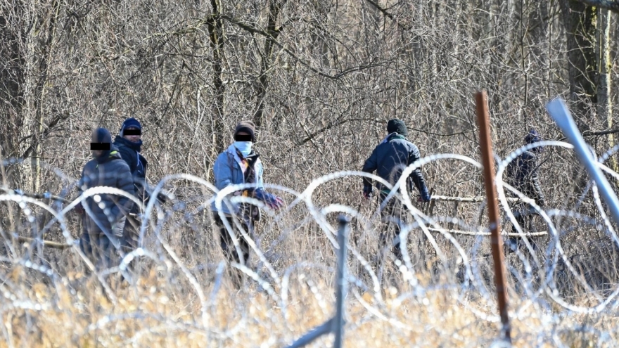 Ba Lan tăng cường an ninh dọc biên giới với Belarus