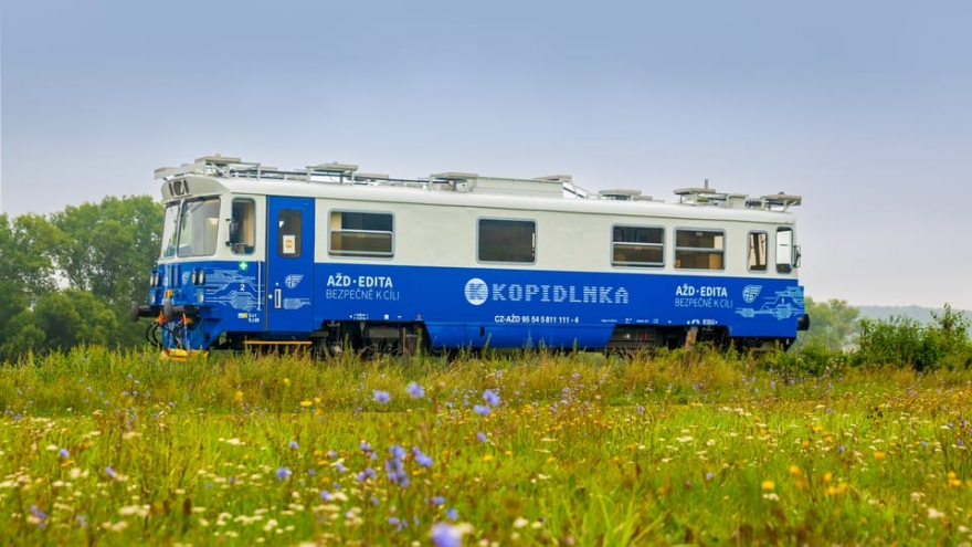 Séc ra mắt tàu hỏa chở khách không người lái đầu tiên ở Châu Âu