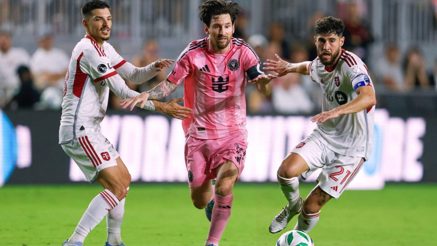 Messi "gồng gánh", Inter Miami vẫn gây thất vọng