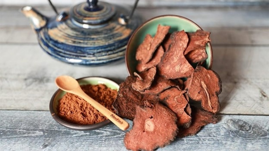 Việt Nam có loại củ khô được ví như "thuốc tiên", lại cực bổ cho gan, thận