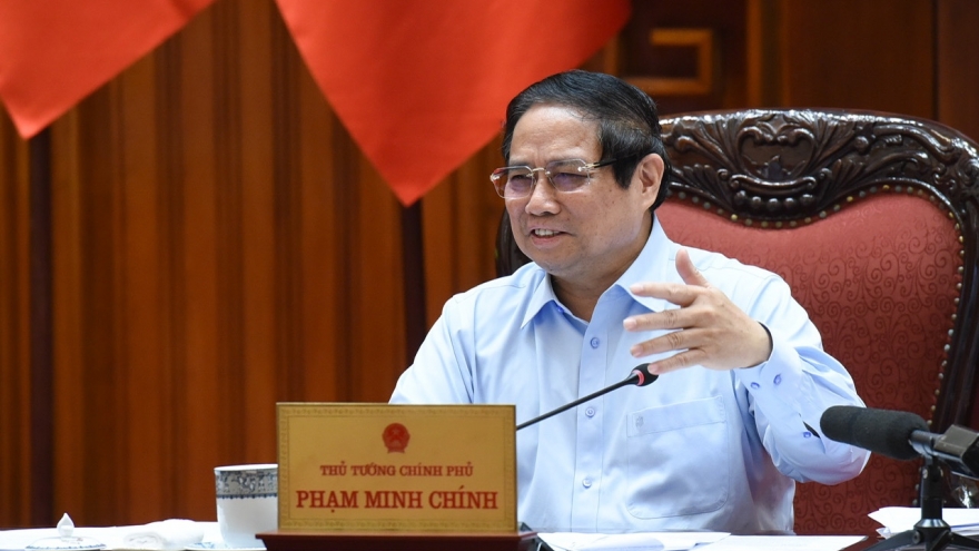Thủ tướng: Đàm phán thuế với Hoa Kỳ, chủ động tái cấu trúc xuất khẩu