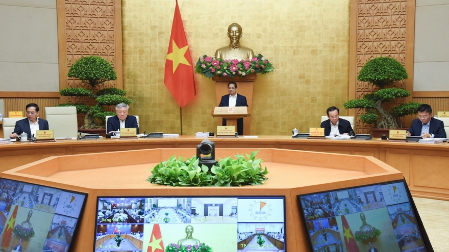 Thủ tướng: Chủ động ứng phó chính sách thuế của Mỹ, coi đây là cơ hội vươn mình