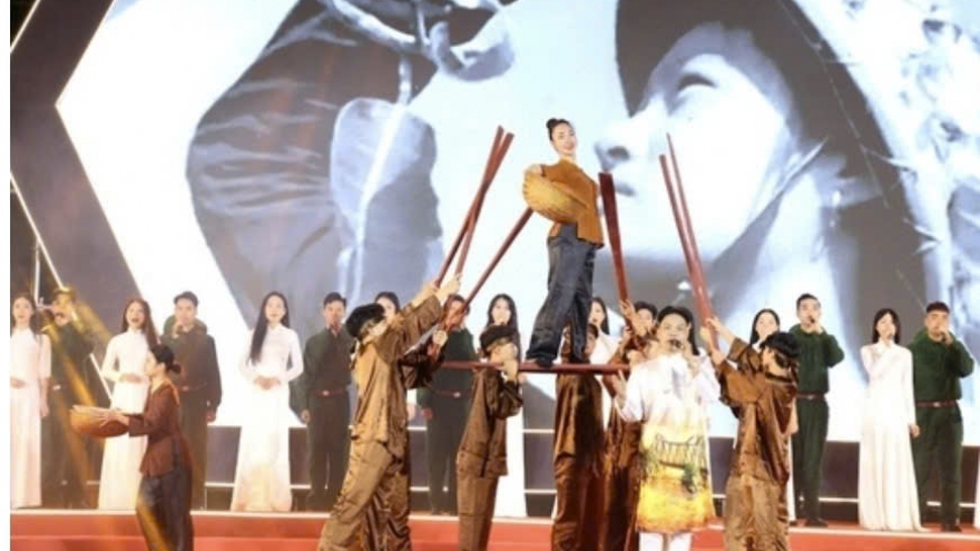 Chương trình nghệ thuật 60 năm bản hùng ca Hàm Rồng, Thanh Hoá