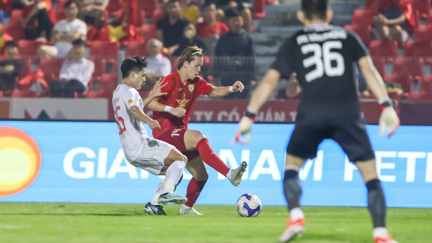Đội hình tiêu biểu vòng 18 V-League 2024/2025: Vinh danh cầu thủ Việt kiều