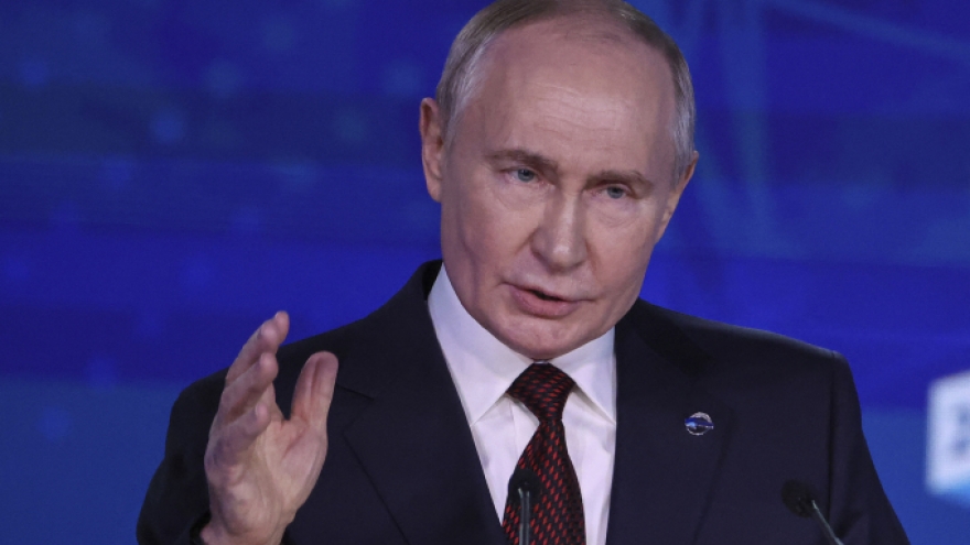 Tổng thống Putin hy vọng Nga sẽ không phải sử dụng vũ khí hạt nhân ở Ukraine