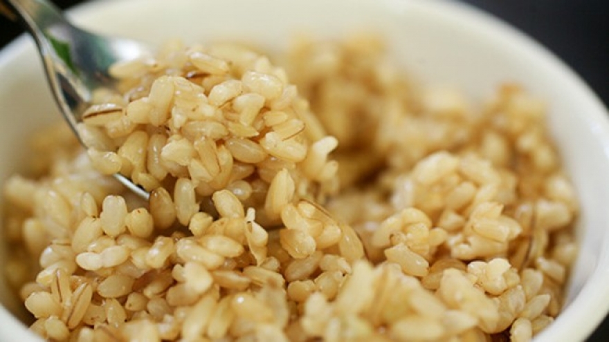 Ăn cơm rượu nếp có vi phạm nồng độ cồn không?