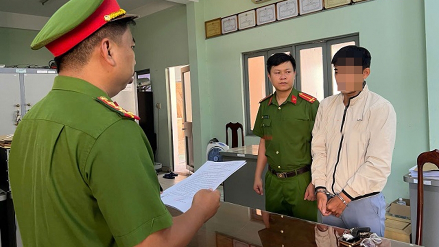 Giám đốc lừa đảo chiếm đoạt hơn 2 tỷ đồng bằng chiêu "bán hàng giá rẻ"