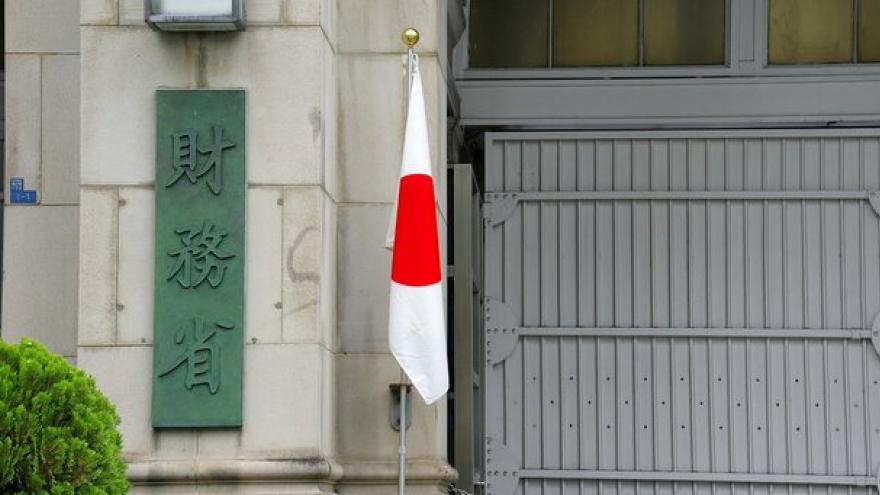 Nhiều thông tin ảm đạm về kinh tế Nhật Bản ngay đầu năm tài chính 2025