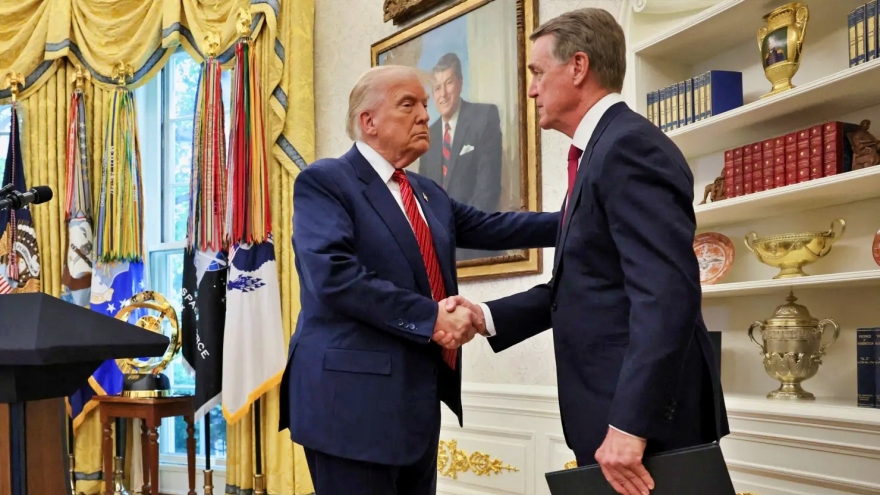 Đại sứ mới của Mỹ tại Trung Quốc tuyên thệ nhậm chức