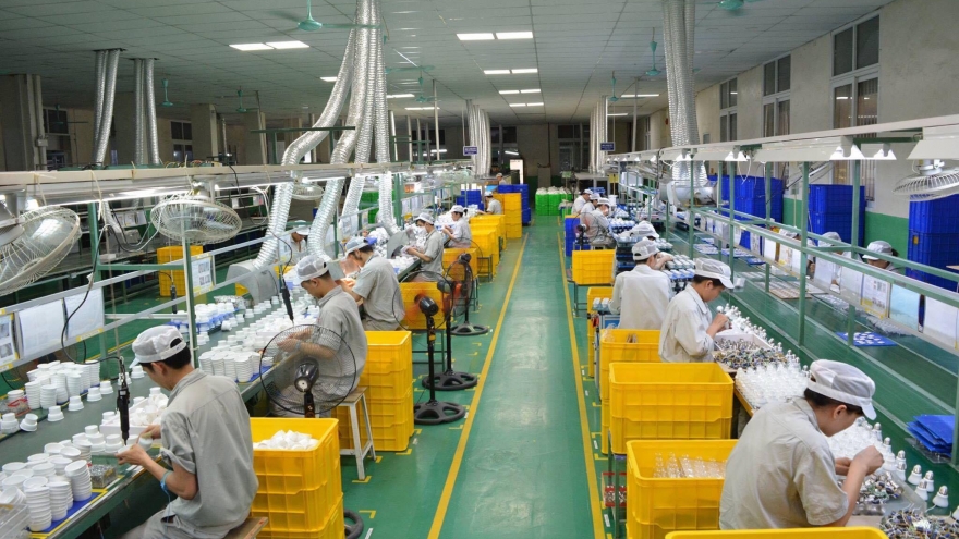 Dù số hoá, doanh nghiệp vẫn gặp phiền hà, thủ tục lòng vòng, kéo dài thời gian